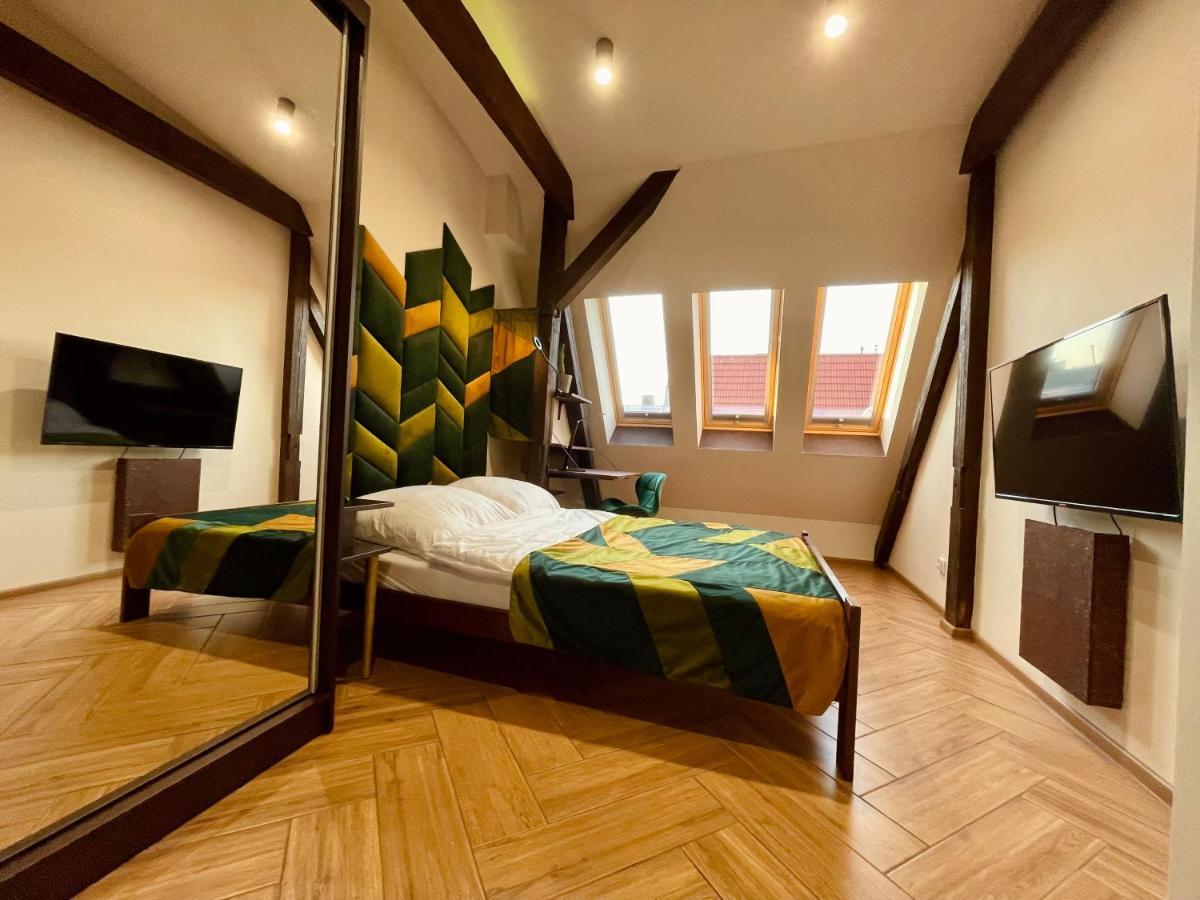 Long Attic Studio Poznan Exterior photo